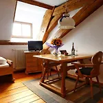 Gaeste- Und Tagungszentrum Im Don Bosco Kloster Konukevi