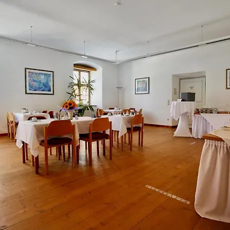 Zentrum Für Umwelt Und Kultur - Und Jugendbildungseinrichtung Im Maierhof Gasthof Benediktbeuern
