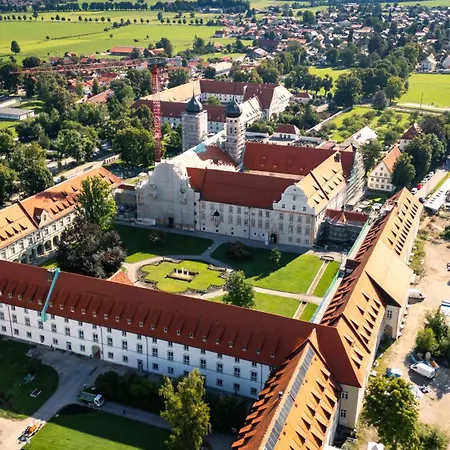 Gaeste- Und Tagungszentrum Im Don Bosco Kloster * Benediktbeuern