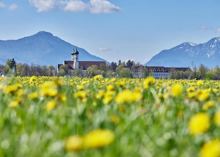 Gaeste- Und Tagungszentrum Im Don Bosco Kloster Benediktbeuern