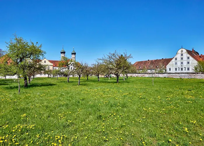 Gaeste- Und Tagungszentrum Im Don Bosco Kloster Vendégház Benediktbeuern