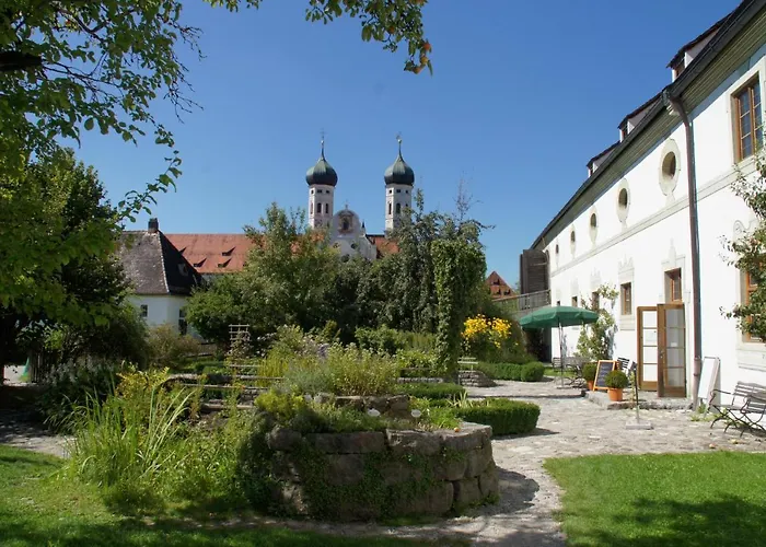 Gaeste- Und Tagungszentrum Im Don Bosco Kloster *